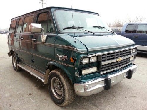 1995 chevrolet chevy van g20 110in wb (cooper lanie 317-839-6541)