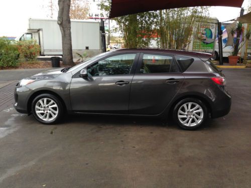 2012 mazda 3 i hatchback 4-door 2.0l