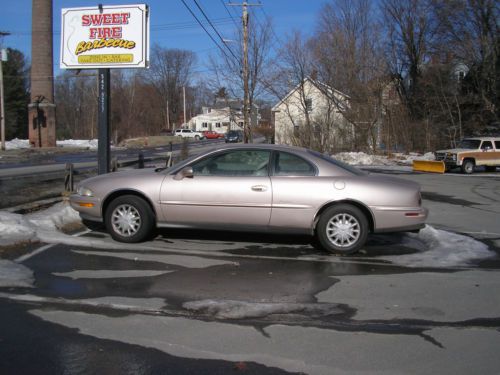 1995 buick riviera base coupe 2-door 3.8l