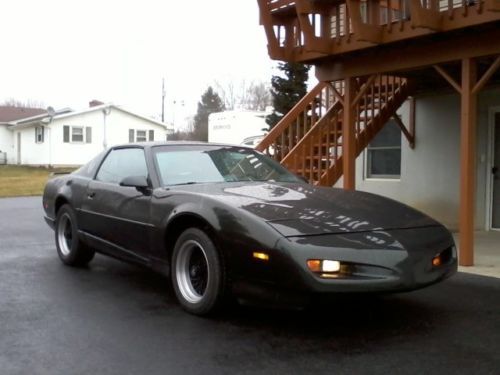 1992 pontiac firebird base coupe 2-door 3.1l