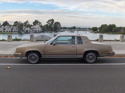 Beautiful 1986 cutlass 2dr 63k orig. miles,loaded,run like new