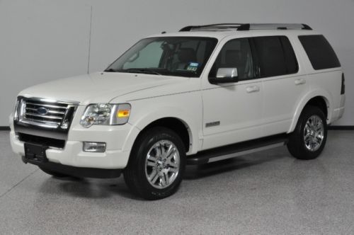 Leather sunroof 3rd row seats chrome wheels heated seats