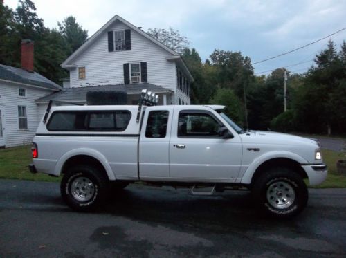 2001 ford ranger 4x4 4.0 6 cyl  3&#034;lift 33&#039;s, 4 door! nice truck! no reserve!!!