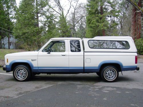 One owner 1987 ford ranger xlt only 99k original miles 2.9l v6 automatic ac