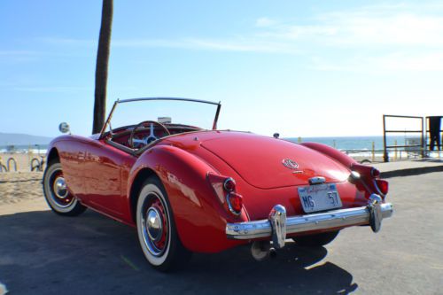 1957 mga roadster 1600. gorgeous rust free convertible mga (english sports car)