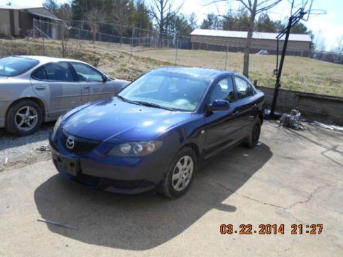 2005 mazda 3 4 door nice car low miles