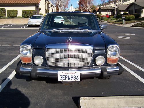 1975 mercedes benz 280 series 4 door sedan. *smog* exempt in california