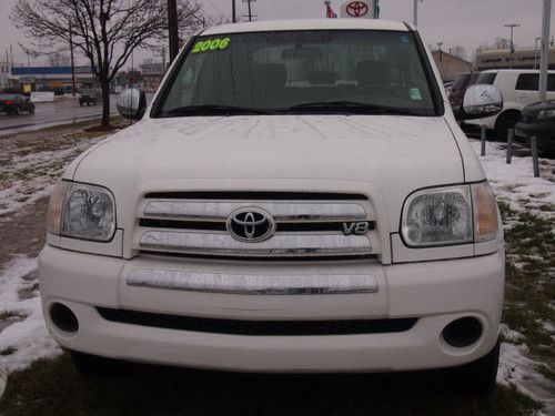 2006 toyota tundra sr5 crew cab pickup 4-door 4.7l excellent shape, must l@@k!!