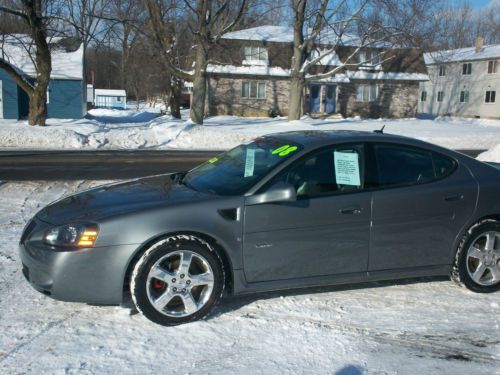 08 2008 pontiac grand prix gxp v8 loaded high performance leather like new