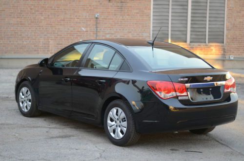 2013 chevrolet cruze, 7k miles, salvage,no reserve!