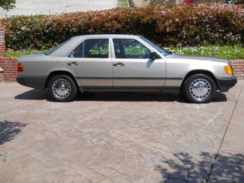 1987 mercedes benz 300d turbo 138,000 original miles/owner