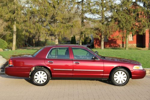 2011 ford crown victoria { police interceptor } 15k original miles no reserve !!