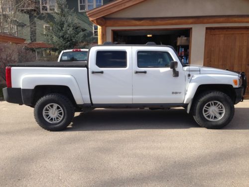 Hummer h3t base crew cab pickup 4-door 3.7l 2009