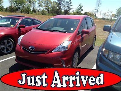 5dr wgn two toyota prius v two low miles 4 dr automatic 1.8l dohc 16-valve vvt-i