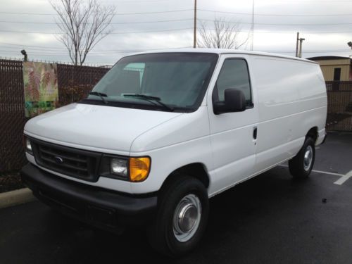 2005 ford e-350 super duty cargo van 2-door 6.0l diesel no reserve!!!!!