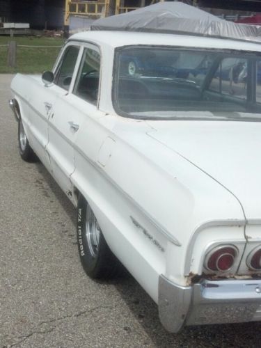 1964 Vintage Chevrolet Bel Air Base Sedan 4-Door 6 cylinder 150/210 TRADE??, US $4,500.00, image 2