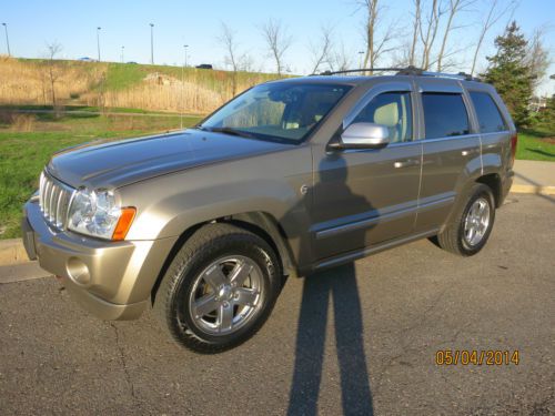 2006 jeep grand cherokee overland  4-door 5.7l clean highway miles no resereve!