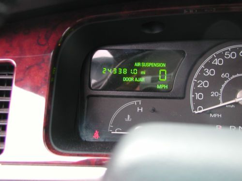 2005 70" Lincoln Town Car Limousine, image 6