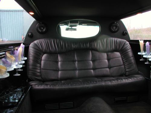 2005 70" Lincoln Town Car Limousine, image 8