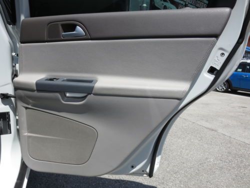 08 Volvo S40 2.4i Clean Carfax Leather 5 Cylinder 07 09 Luxury Like New, US $8,988.00, image 37