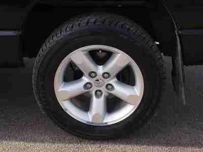 SLT Truck 5.7L CD 4 Speakers AM/FM Compact Disc AM/FM radio Air Conditioning, image 3