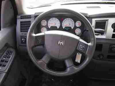 SLT Truck 5.7L CD 4 Speakers AM/FM Compact Disc AM/FM radio Air Conditioning, image 8