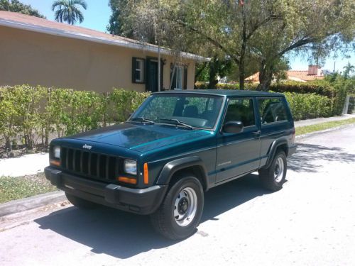 1998 jeep cherokee se sport utility 2-door 2.5l