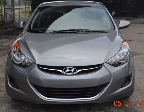 2011 hyundai elantra