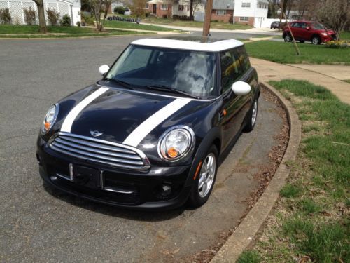 2012 mini cooper loaded with options like-new condition w/warranty