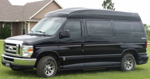 2010 ford e-150 explorer conversion van w/ handicap lift, uvl wheelchair