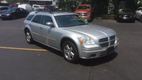 2006 dodge magnum r/t wagon 4-door 5.7l