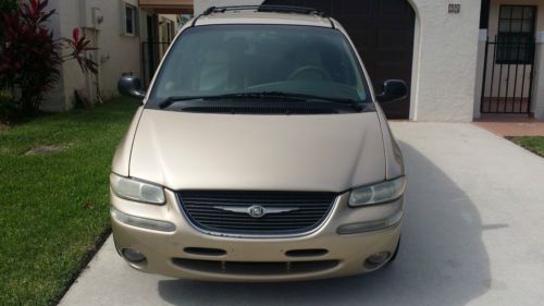 1998 chrysler town % country