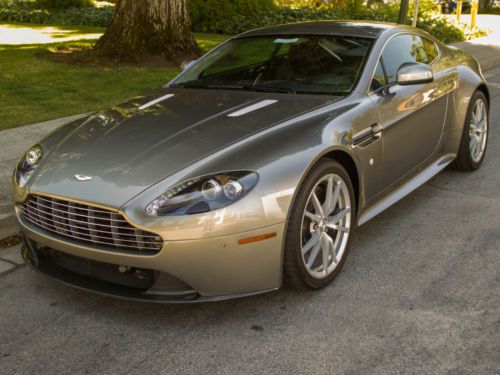 2012 aston martin v8 vantage s hatchback 2-door 4.7l