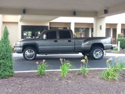 2006 gmc sierra 4dr dually