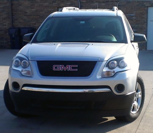 2011 gmc acadia sl bench seats towing reciever no reserve clean title nr 11 gm