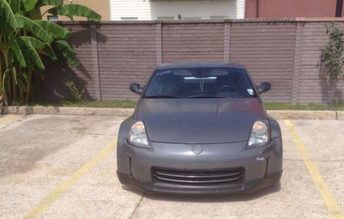 2003 nissan 350z enthusiast coupe 2-door 3.5l