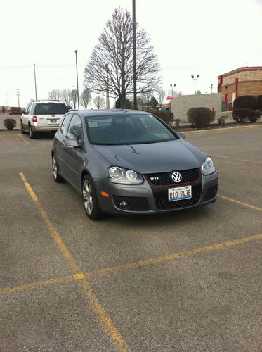 2008 volkswagon gti - very clean! fresh service! -