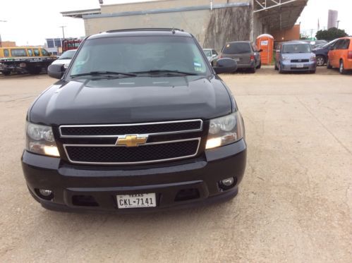 2007 chevrolet suburban 1500 ltz sport utility very clean