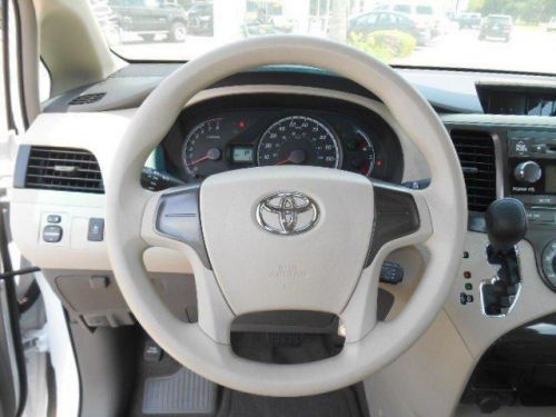 2014 Toyota Sienna L, US $28,175.00, image 10