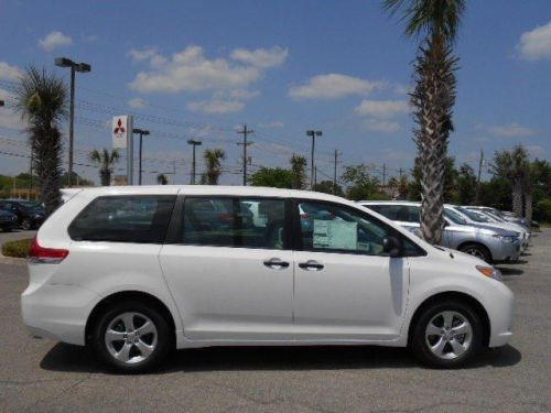 2014 Toyota Sienna L, US $28,175.00, image 11