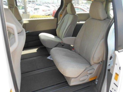 2014 Toyota Sienna L, US $28,175.00, image 12