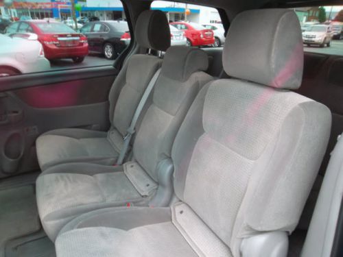 2010 Toyota Sienna LE, US $16,492.00, image 6