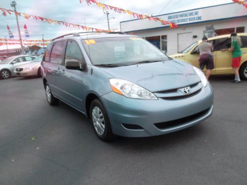 2010 Toyota Sienna LE, US $16,492.00, image 10
