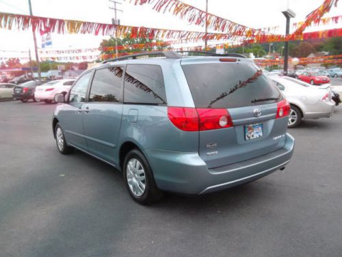 2010 Toyota Sienna LE, US $16,492.00, image 11