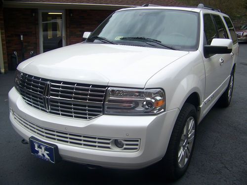 2011 lincoln navigator base sport utility 4-door 5.4l