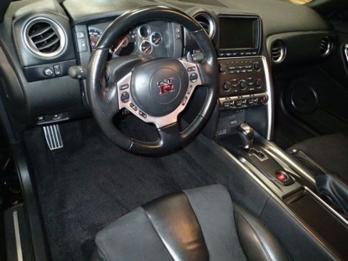 2010 Nissan GT-R, US $68,950.00, image 6