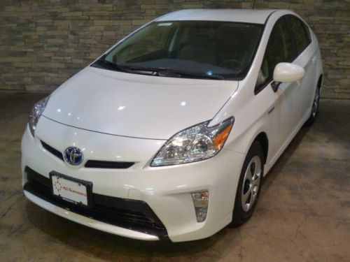 2014 toyota prius three