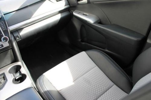 2013 toyota camry se