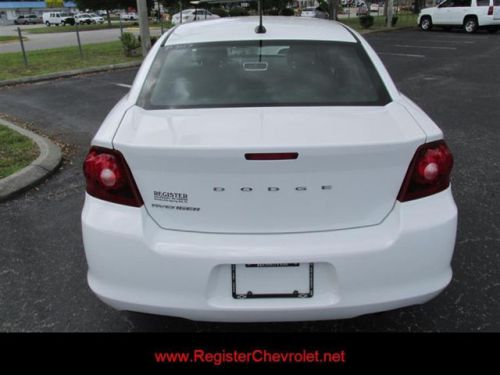 2013 dodge avenger se