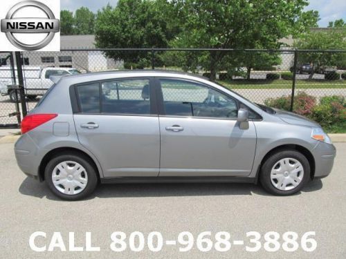 2012 nissan versa 1.8 s